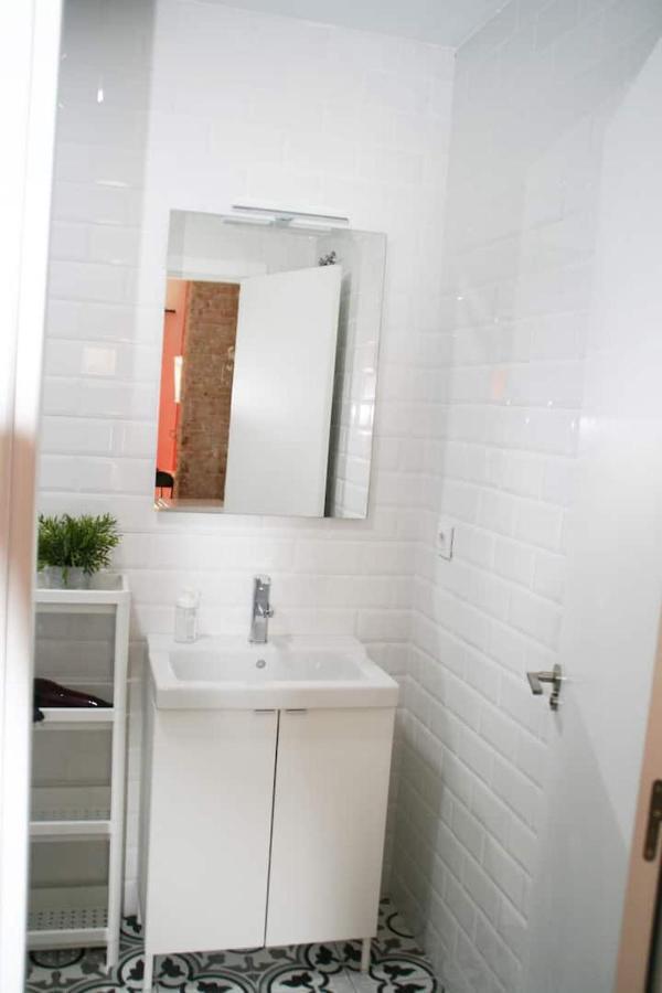 Cool Lofts Center Valencia Hotel Bagian luar foto