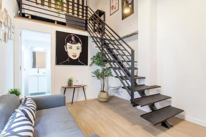 Cool Lofts Center Valencia Hotel Bagian luar foto