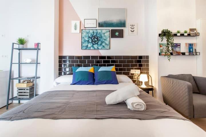Cool Lofts Center Valencia Hotel Bagian luar foto