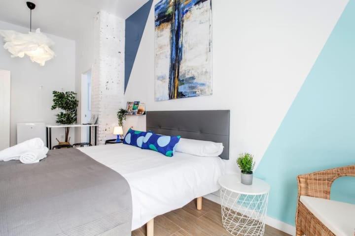 Cool Lofts Center Valencia Hotel Bagian luar foto