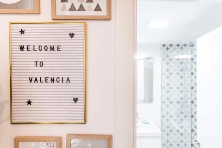 Cool Lofts Center Valencia Hotel Bagian luar foto