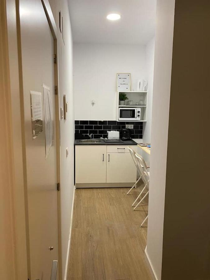 Cool Lofts Center Valencia Hotel Bagian luar foto