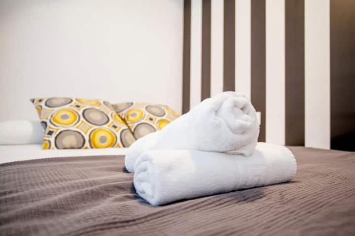 Cool Lofts Center Valencia Hotel Bagian luar foto